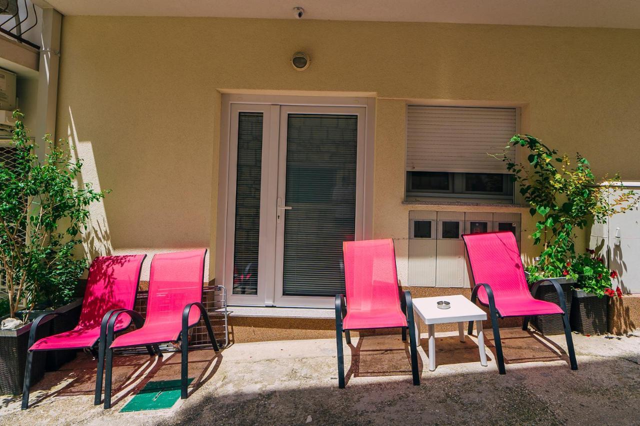 Apartments Luxur Center Baška Voda Esterno foto