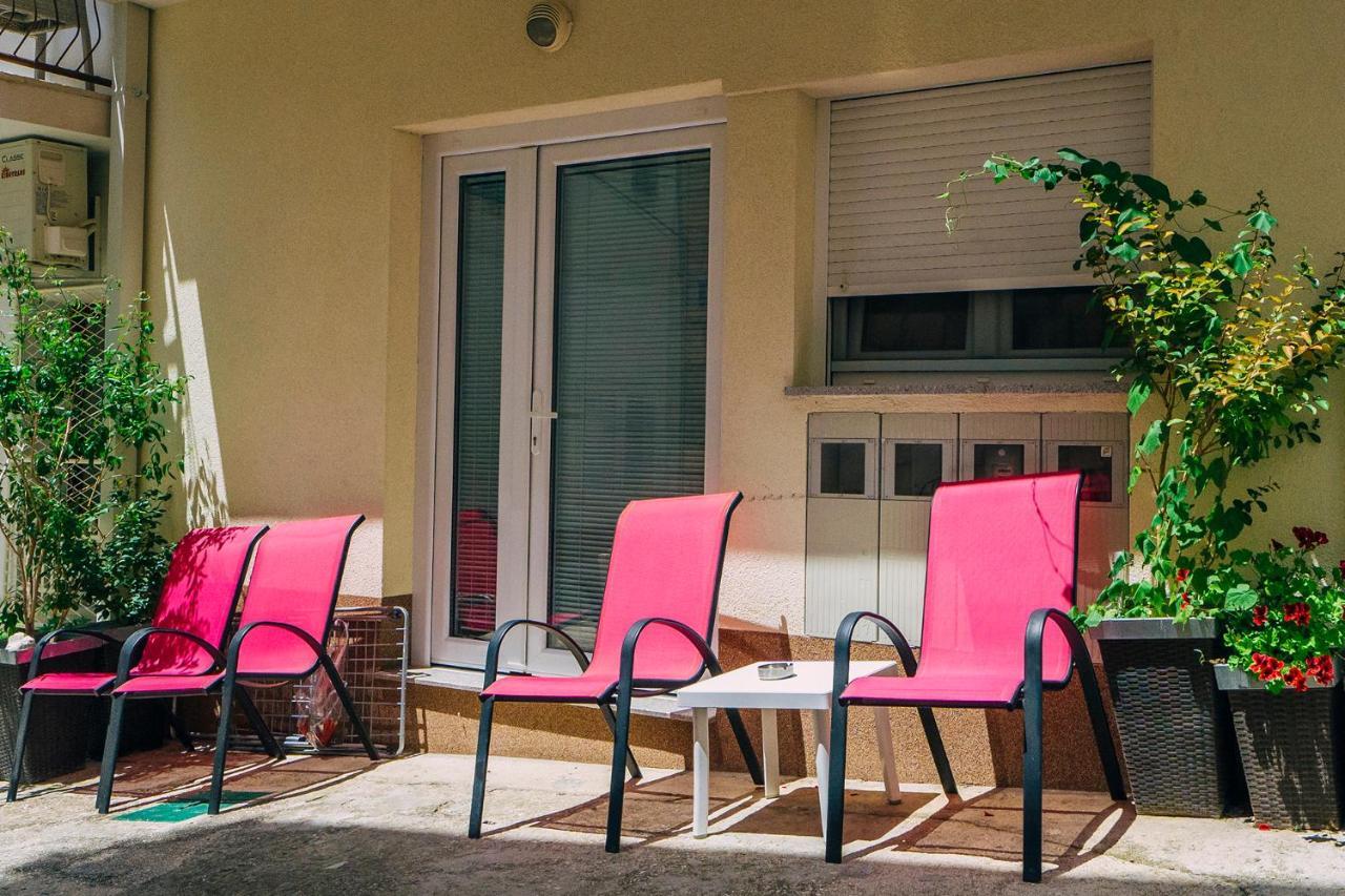 Apartments Luxur Center Baška Voda Esterno foto